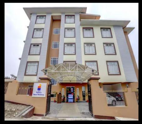 Banari Regency By Summit Hotel Namchi Exterior photo