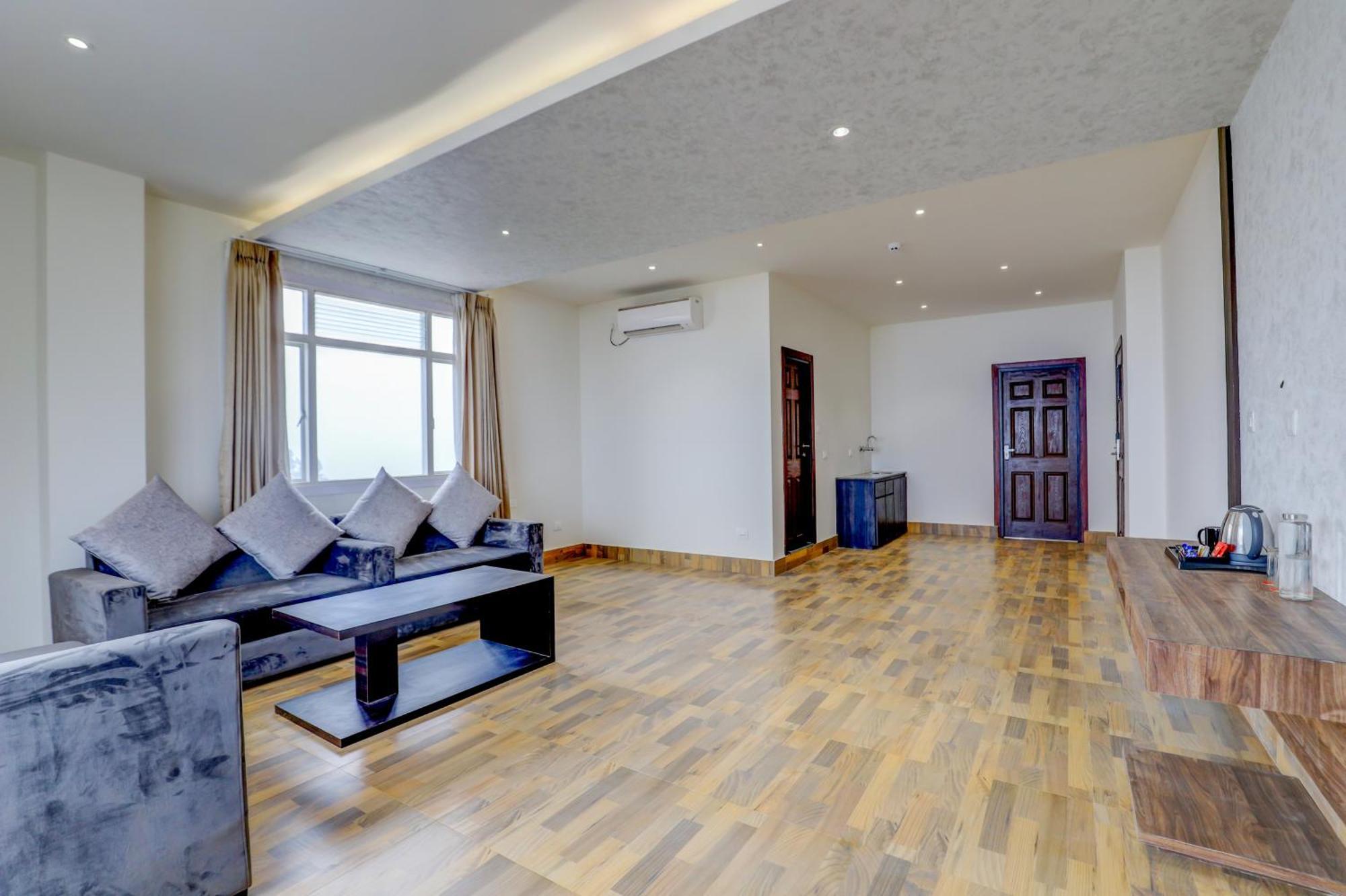 Banari Regency By Summit Hotel Namchi Exterior photo